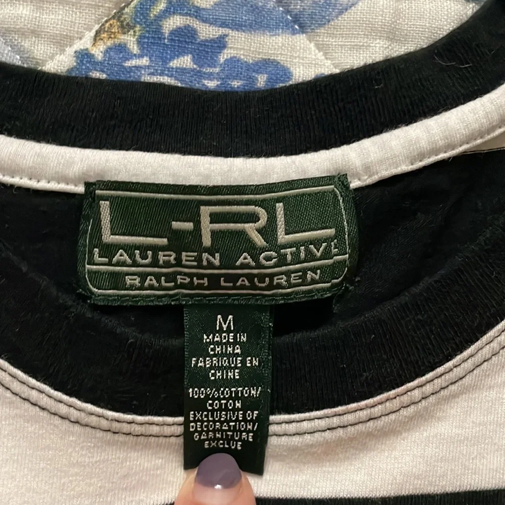 Top - Picture 2 of 6